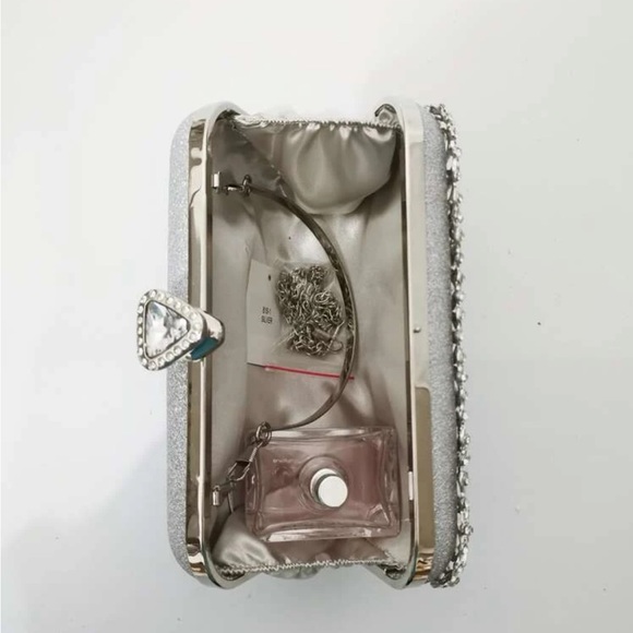 Luxurious silver floral rhinestone party evening wedding prom clutch box bag - Picture 4 of 4